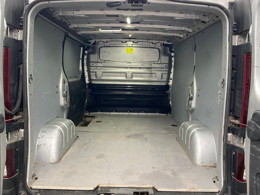 Used Renault Trafic 2015 for sale - 77399741: Photo 41