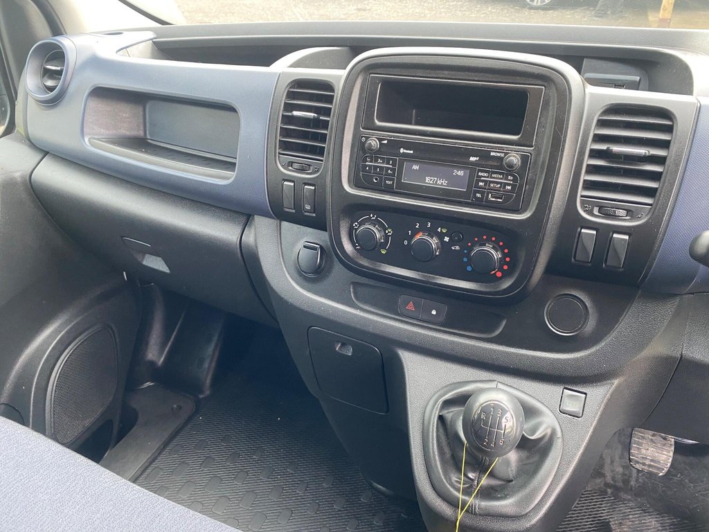 Used Vauxhall Vivaro 2016 for sale - 77499171: Photo 32