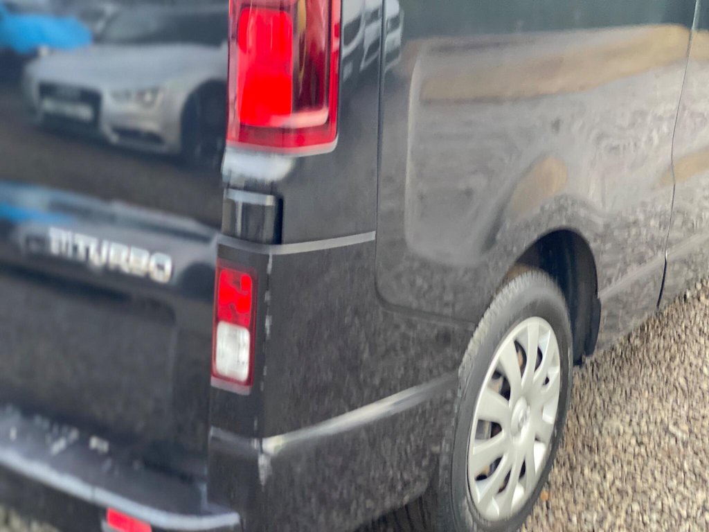 Used Vauxhall Vivaro 2015 for sale - 77621145: Photo 31