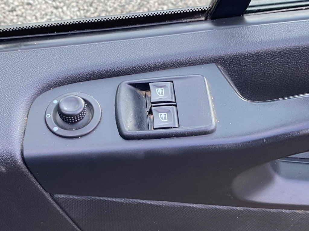 Used Vauxhall Vivaro 2015 for sale - 77621145: Photo 44