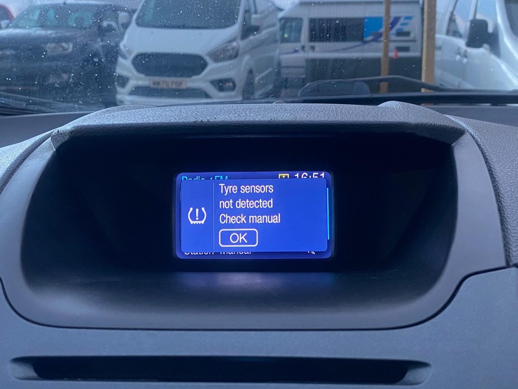 Used Ford Ecosport 2015 for sale - 76509969: Photo 27