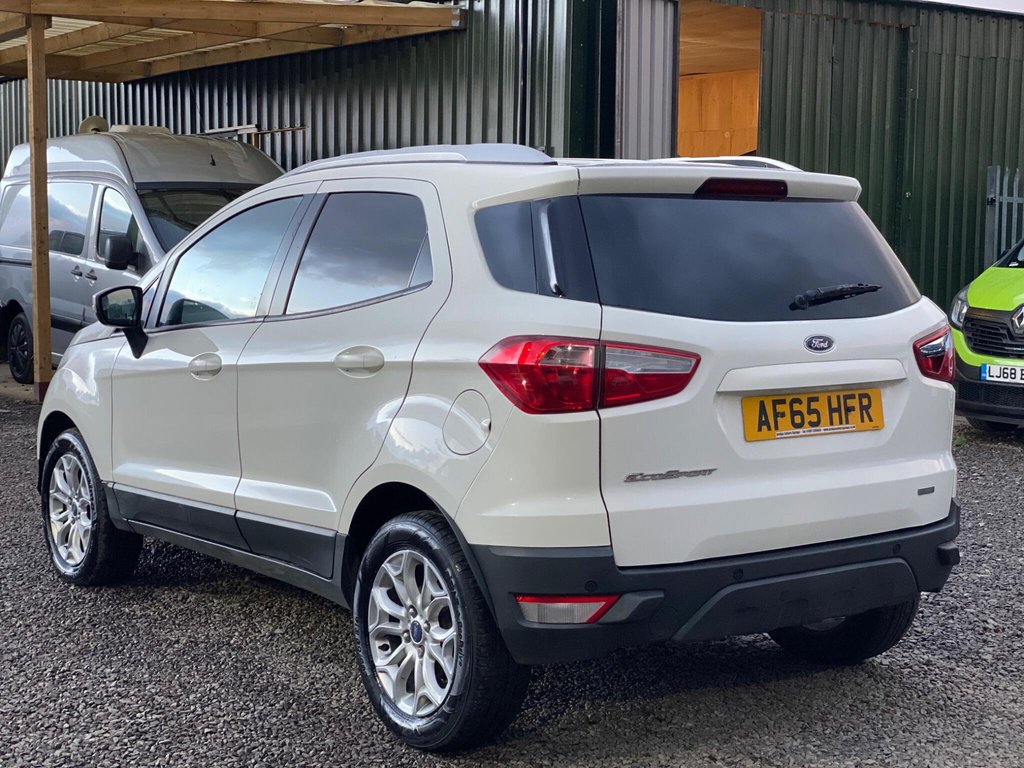 Used Ford Ecosport 2015 for sale - 76509969: Photo 4