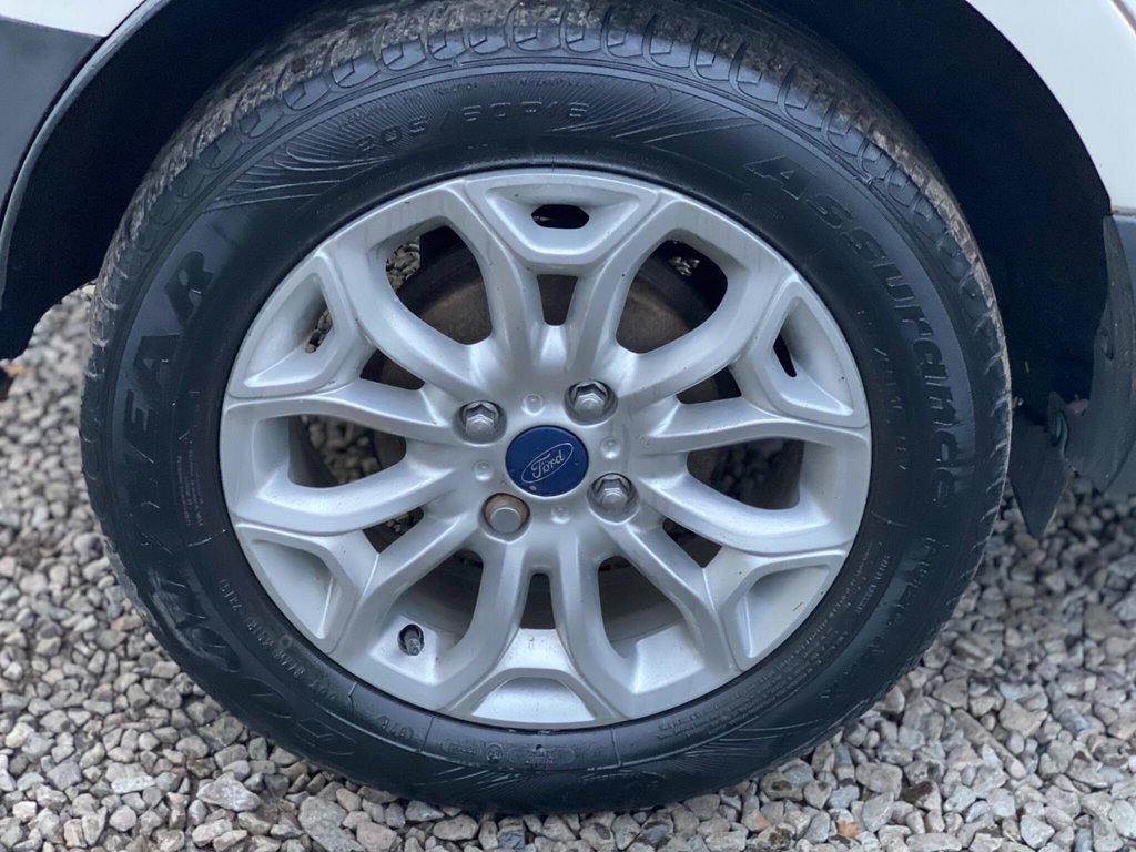 Used Ford Ecosport 2015 for sale - 76509969: Photo 48