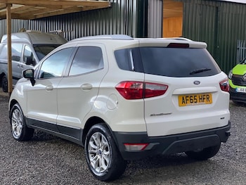 Used Ford Ecosport 2015 for sale - 76509969: Photo