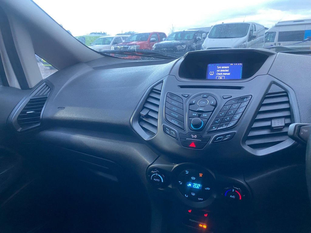 Used Ford Ecosport 2015 for sale - 76509969: Photo 9