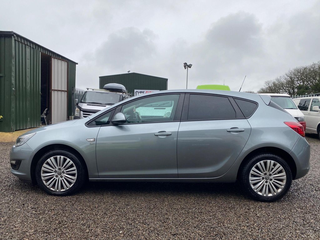 Used Vauxhall Astra 2013 for sale - 77547099: Photo 18