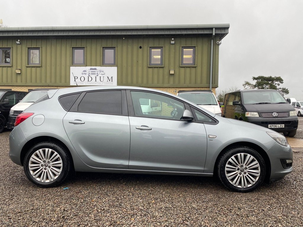 Used Vauxhall Astra 2013 for sale - 77547099: Photo 20