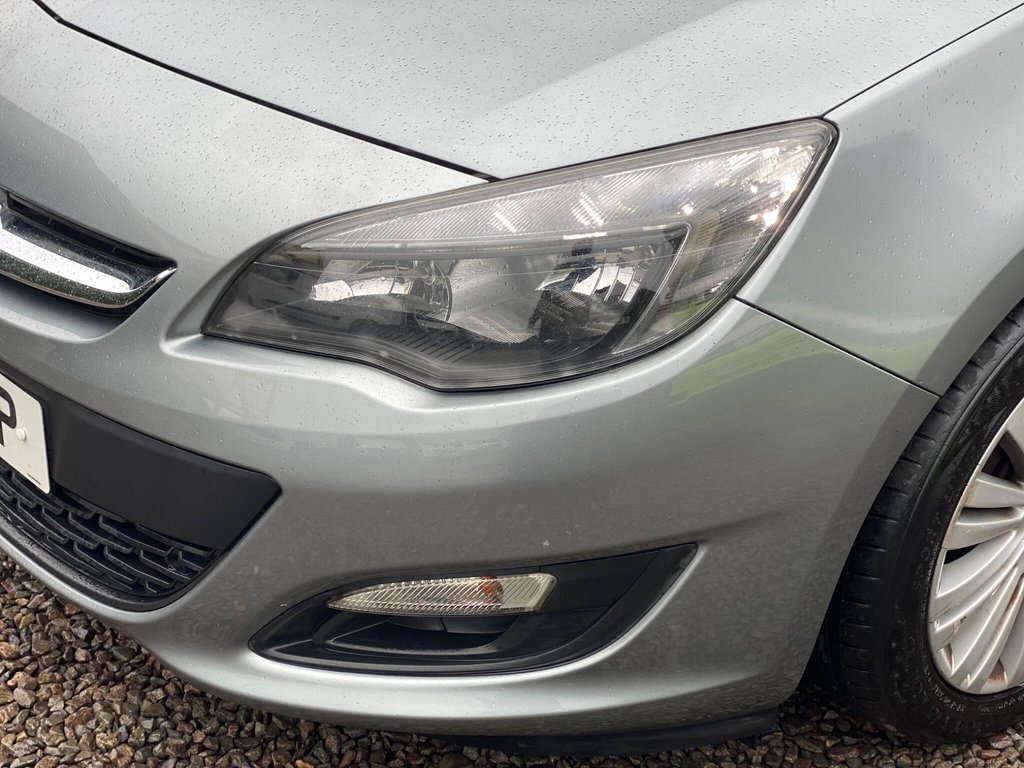 Used Vauxhall Astra 2013 for sale - 77547099: Photo 23