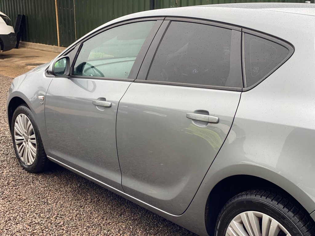 Used Vauxhall Astra 2013 for sale - 77547099: Photo 26