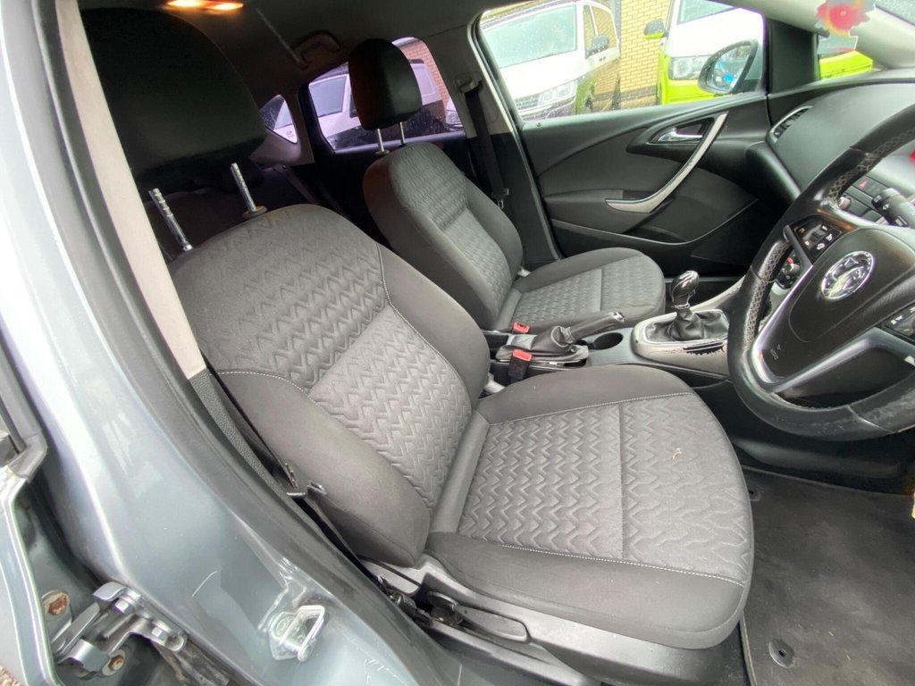 Used Vauxhall Astra 2013 for sale - 77547099: Photo 29