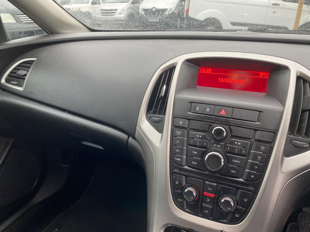 Used Vauxhall Astra 2013 for sale - 77547099: Photo 8