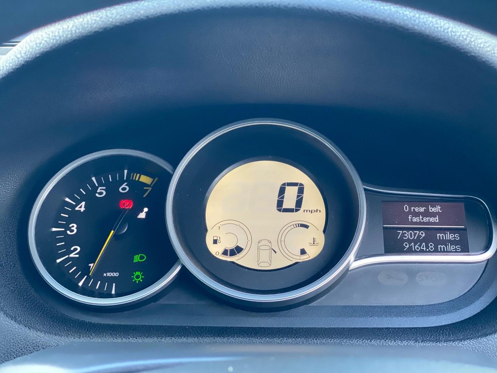 Used Renault Megane 2010 for sale - 77236388: Photo 39