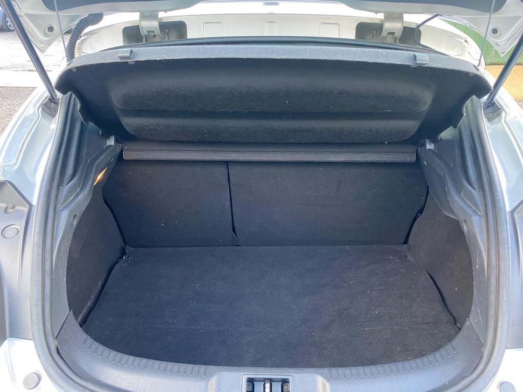 Used Renault Megane 2010 for sale - 77236388: Photo 40