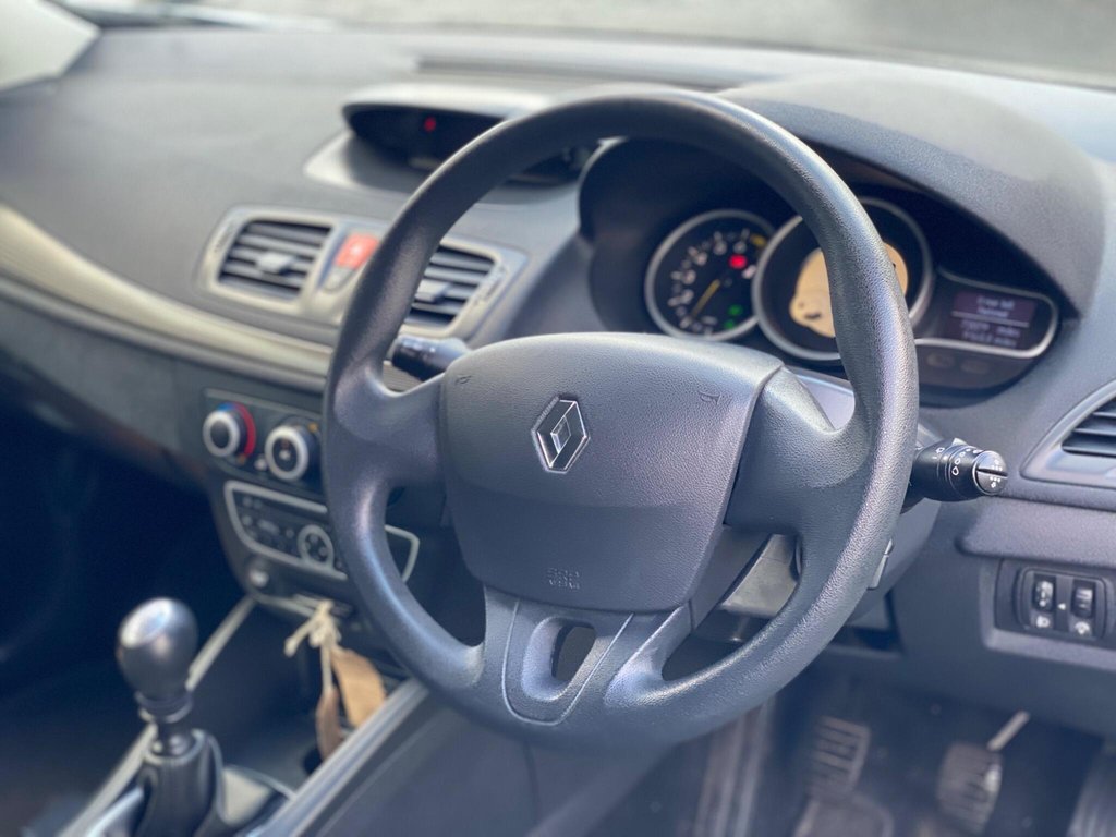 Used Renault Megane 2010 for sale - 77236388: Photo 41