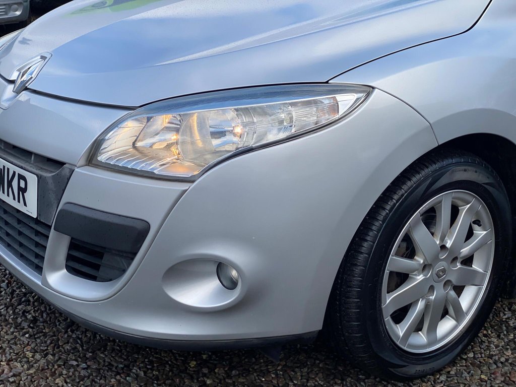 Used Renault Megane 2010 for sale - 77236388: Photo 46