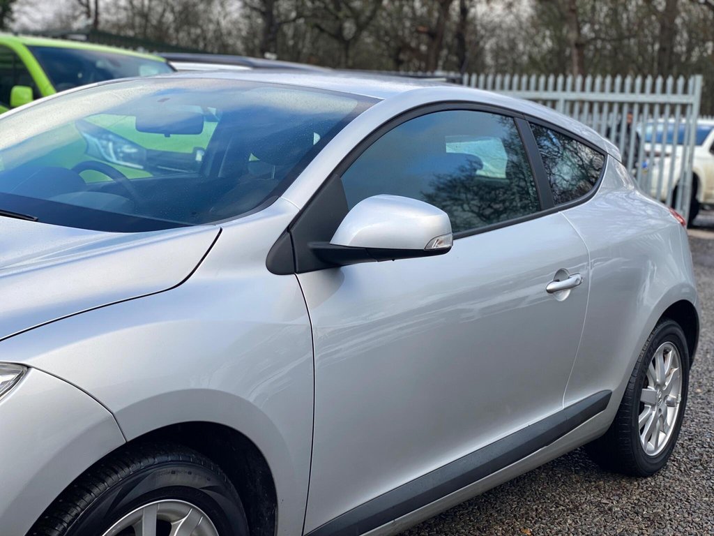 Used Renault Megane 2010 for sale - 77236388: Photo 49