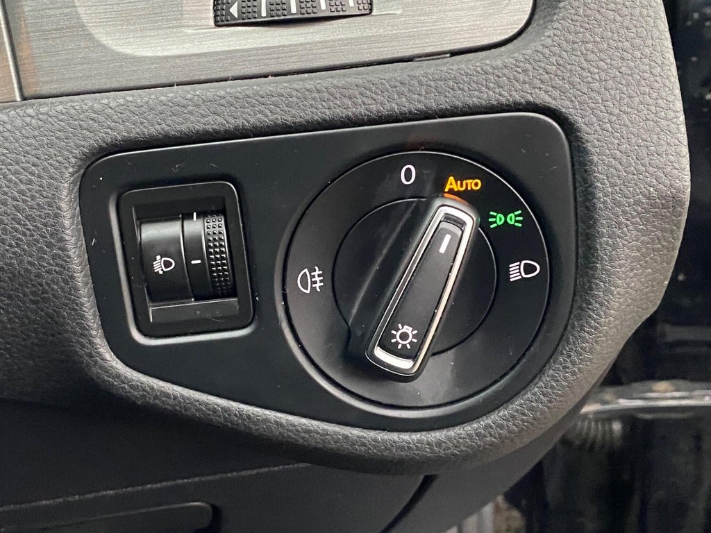 Used Volkswagen Golf 2013 for sale - 77703926: Photo 20