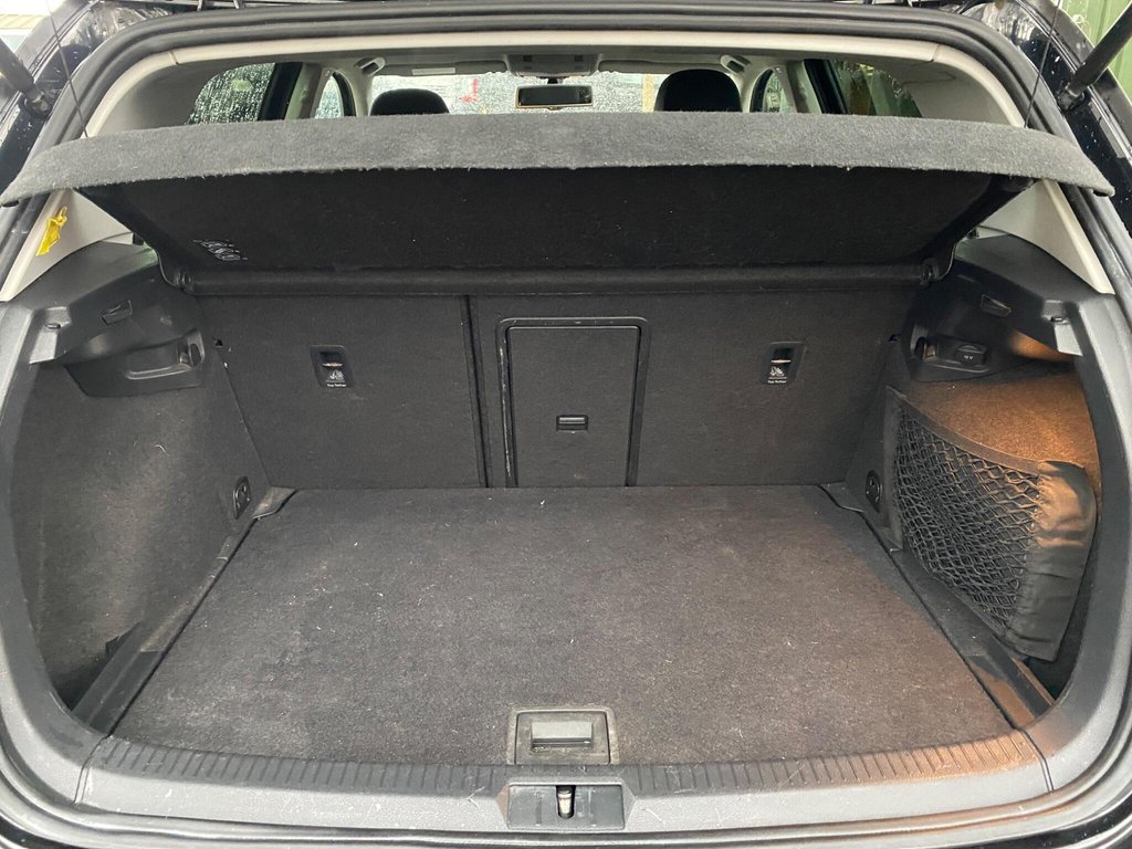 Used Volkswagen Golf 2013 for sale - 77703926: Photo 28