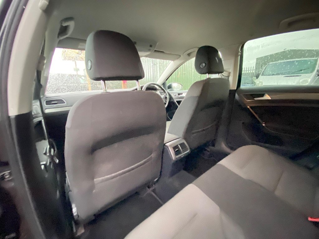 Used Volkswagen Golf 2013 for sale - 77703926: Photo 31