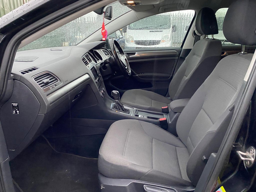 Used Volkswagen Golf 2013 for sale - 77703926: Photo 36