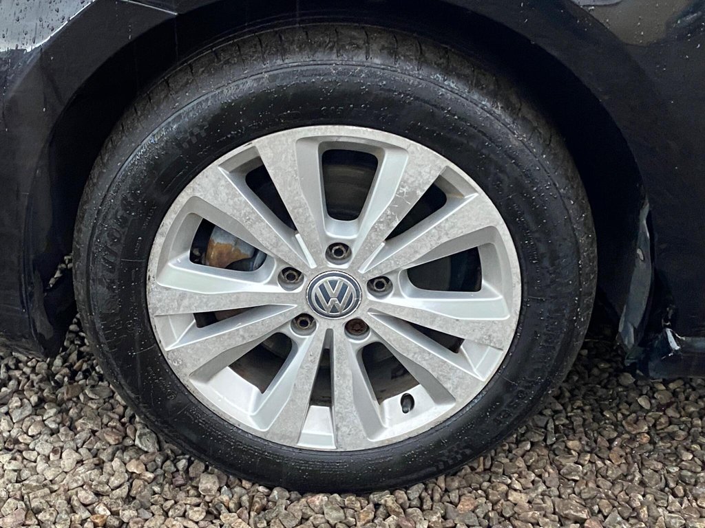 Used Volkswagen Golf 2013 for sale - 77703926: Photo 39