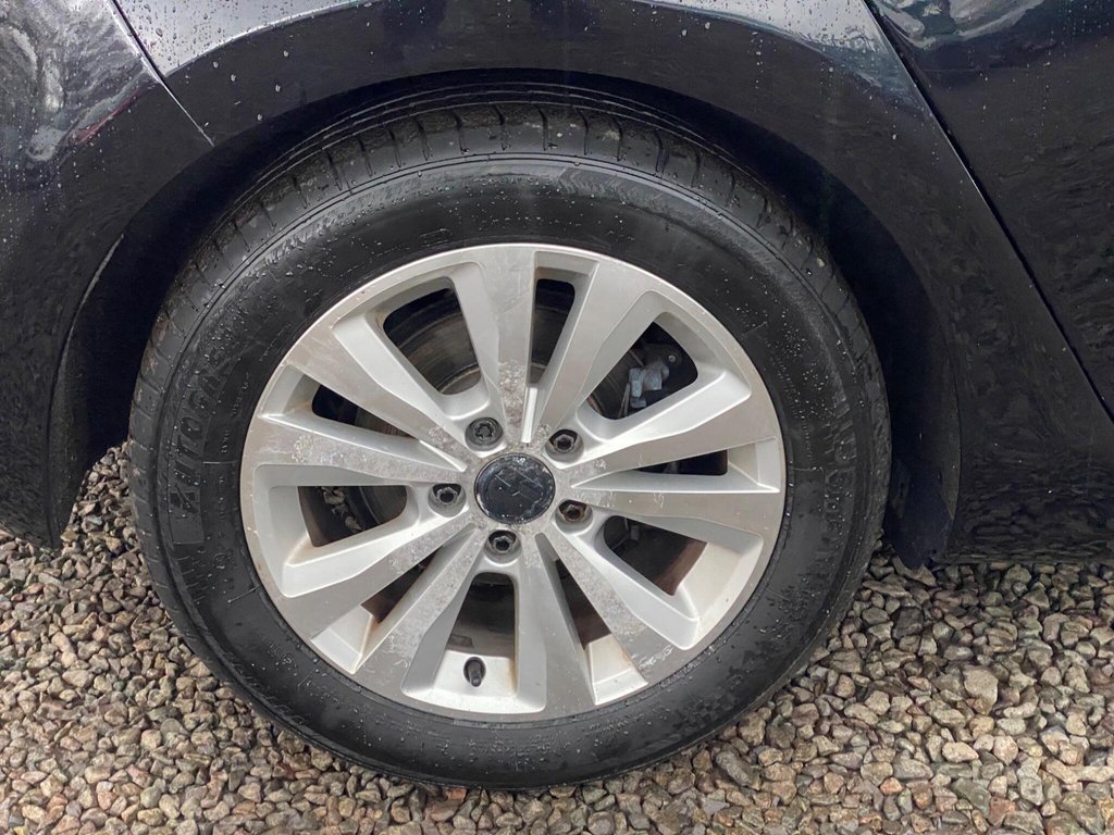 Used Volkswagen Golf 2013 for sale - 77703926: Photo 41