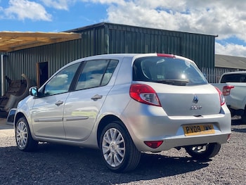 Used Renault Clio 2009 for sale - 79400415: Photo