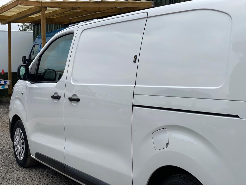 Used Toyota ProAce 2021 for sale - 76309435: Photo 25