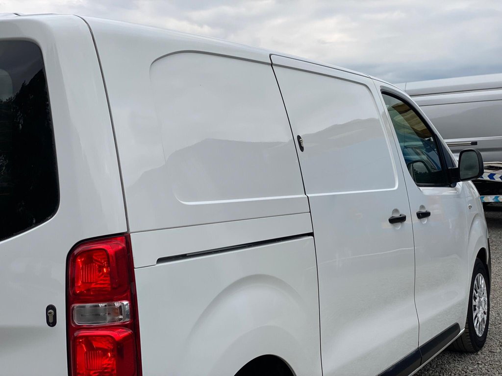 Used Toyota ProAce 2021 for sale - 76309435: Photo 28