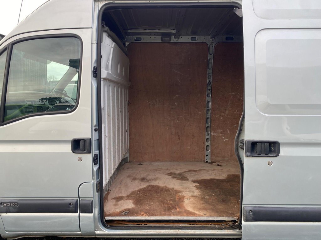 Used Nissan Interstar 2010 for sale - 76867797: Photo 49