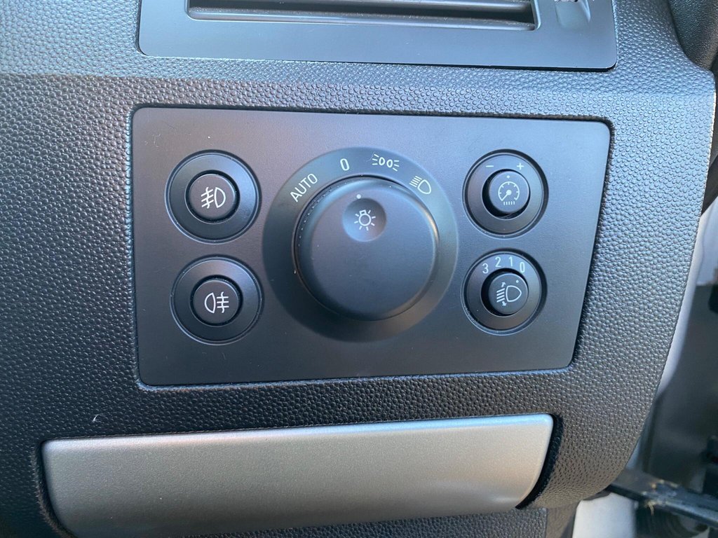 Used Vauxhall Zafira 2013 for sale - 77007252: Photo 41