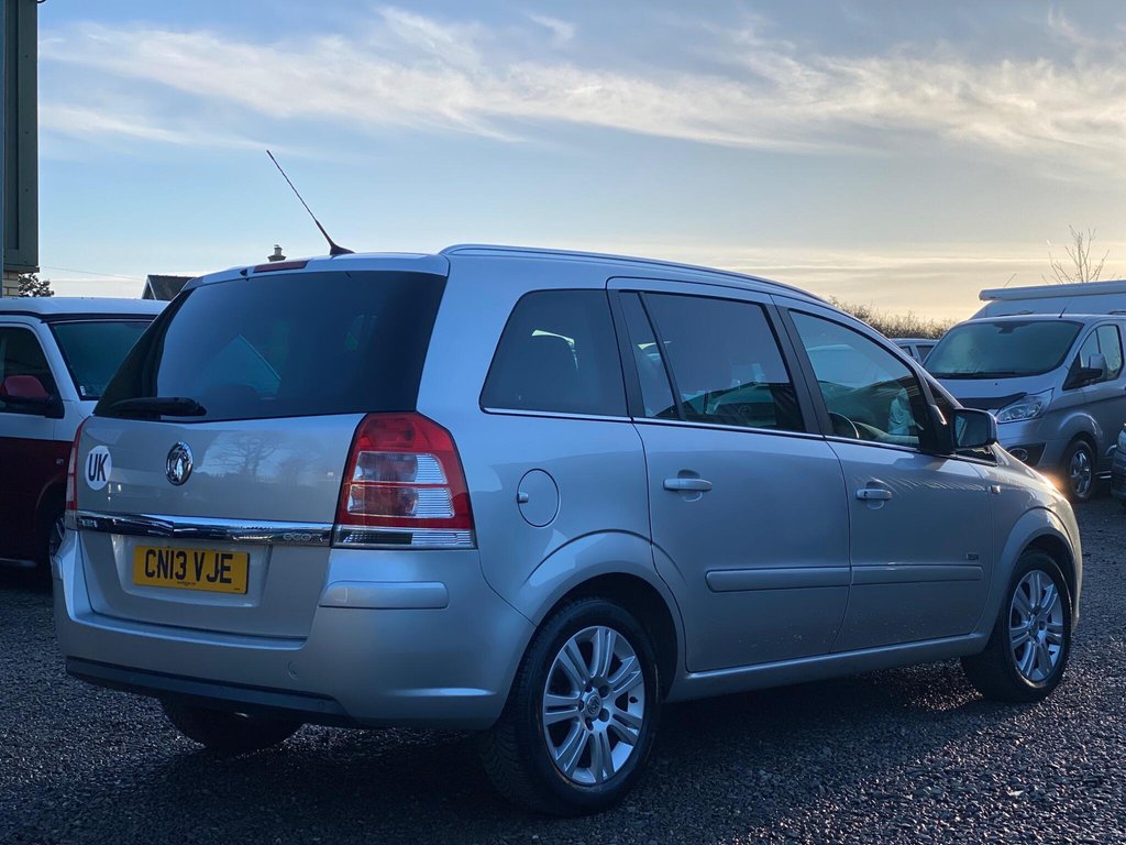 Used Vauxhall Zafira 2013 for sale - 77007252: Photo 5