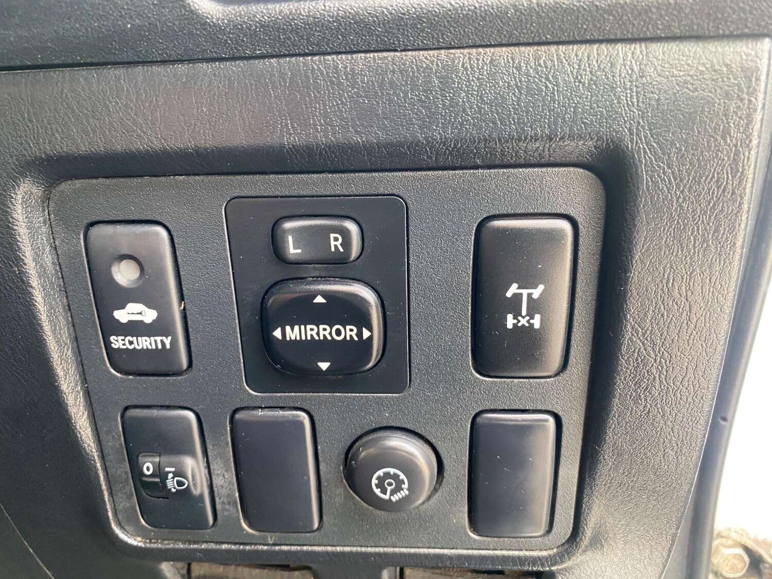 Vehicle 33