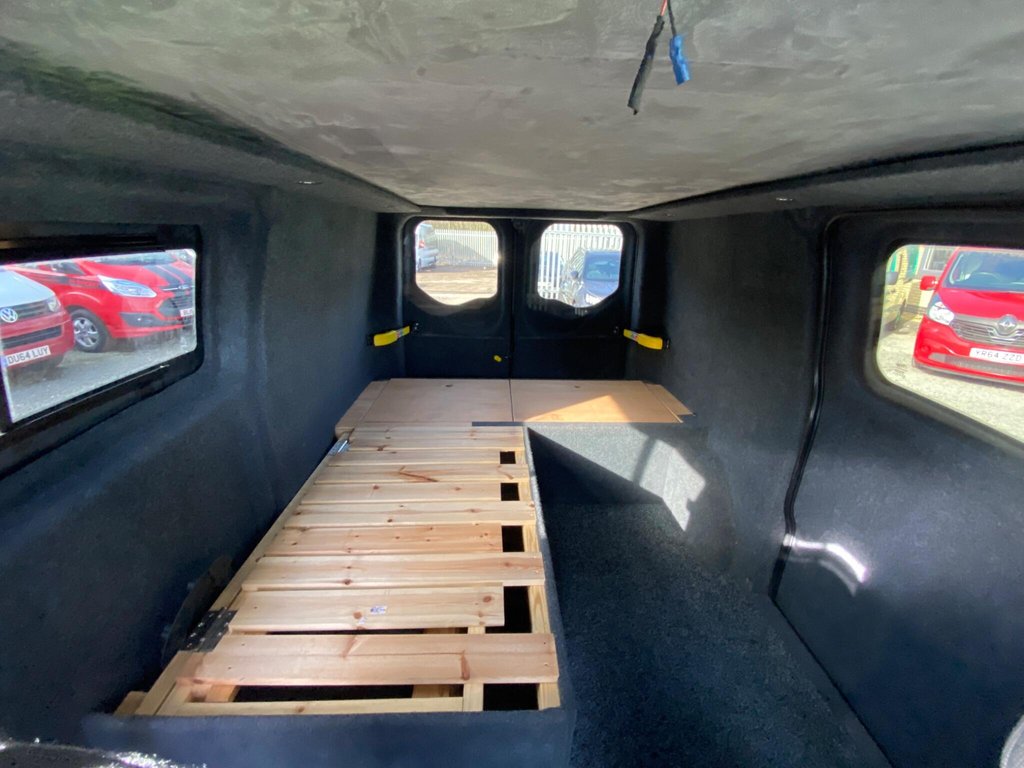 Used Ford Transit Custom 2015 for sale - 77685323: Photo 12