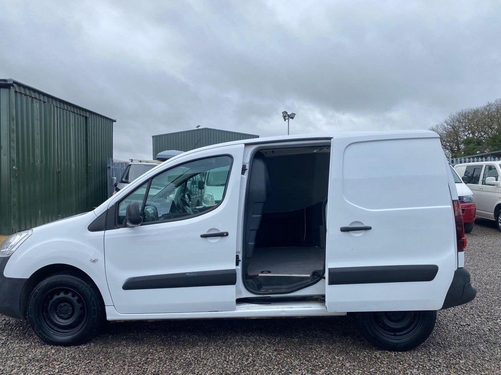Used Peugeot Partner 2015 for sale - 77525896: Photo 16