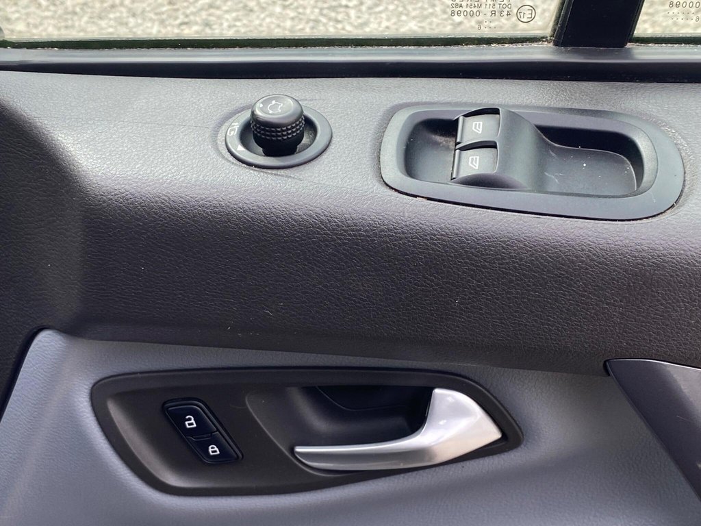 Used Ford Transit Custom 2016 for sale - 78186840: Photo 40