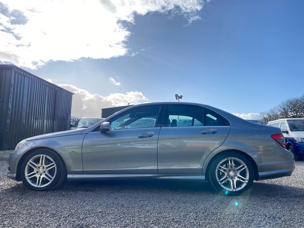 Used Mercedes-Benz C Class 2009 for sale - 77841335: Photo 24