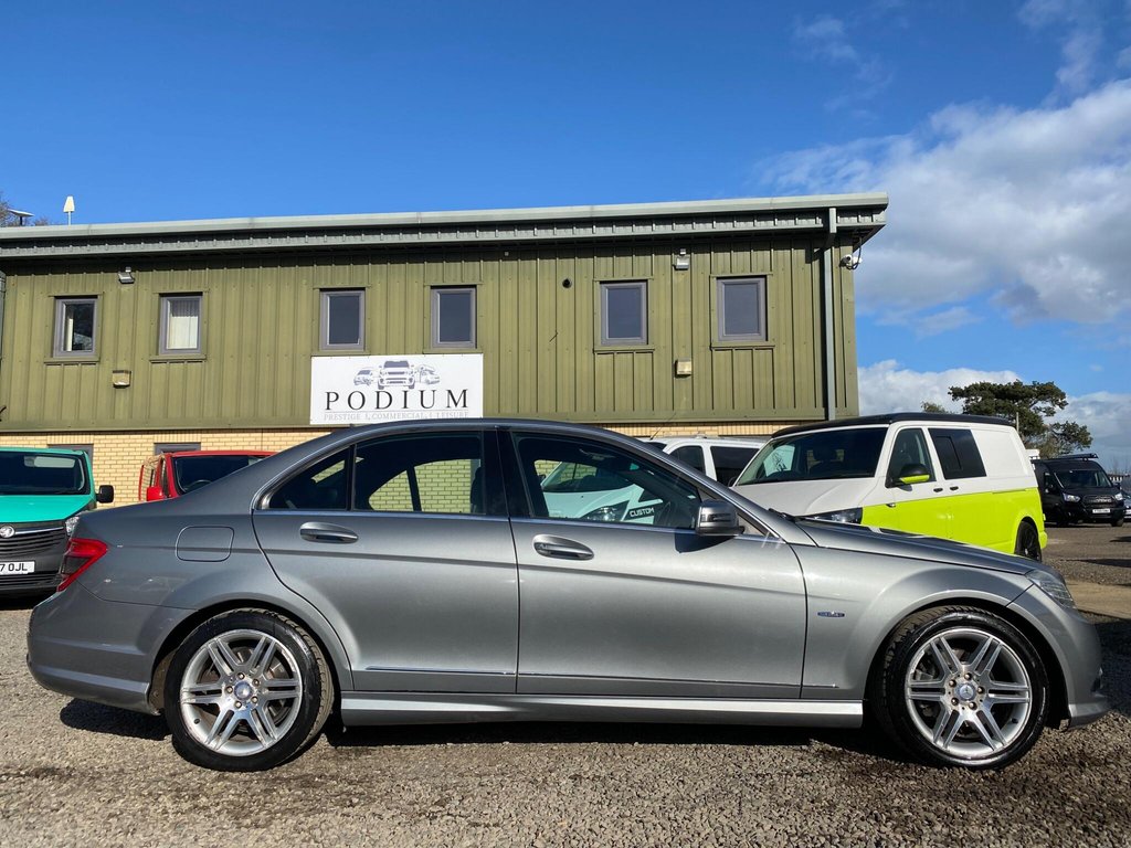 Used Mercedes-Benz C Class 2009 for sale - 77841335: Photo 26
