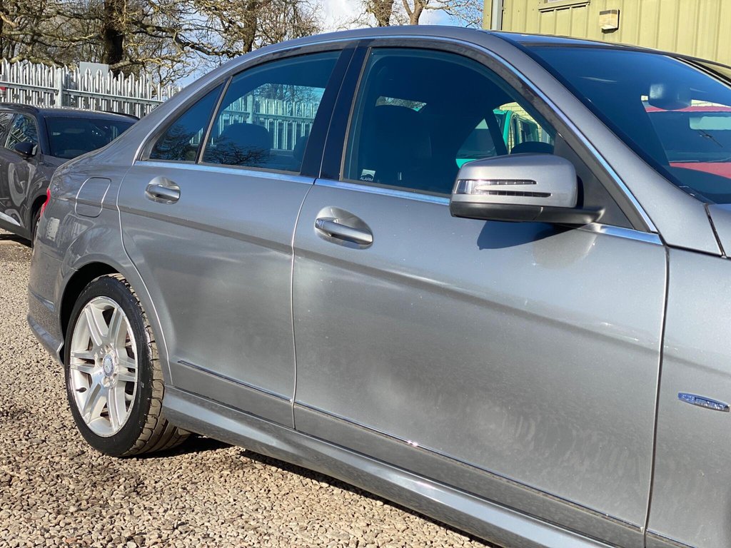 Used Mercedes-Benz C Class 2009 for sale - 77841335: Photo 28