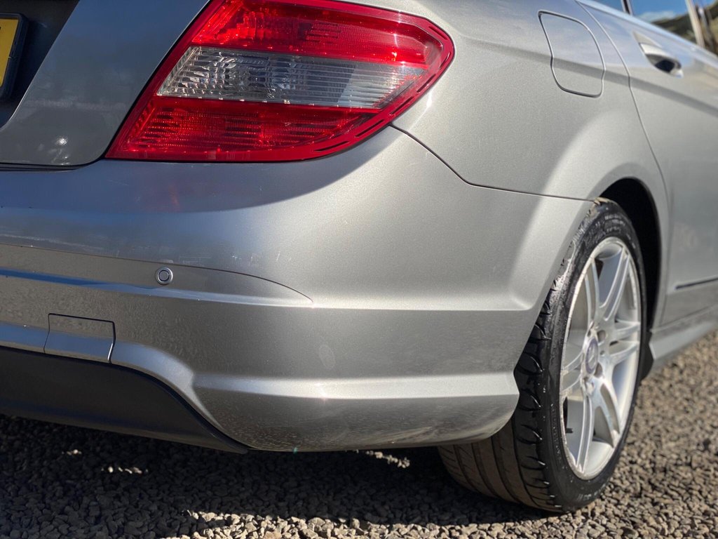 Used Mercedes-Benz C Class 2009 for sale - 77841335: Photo 33