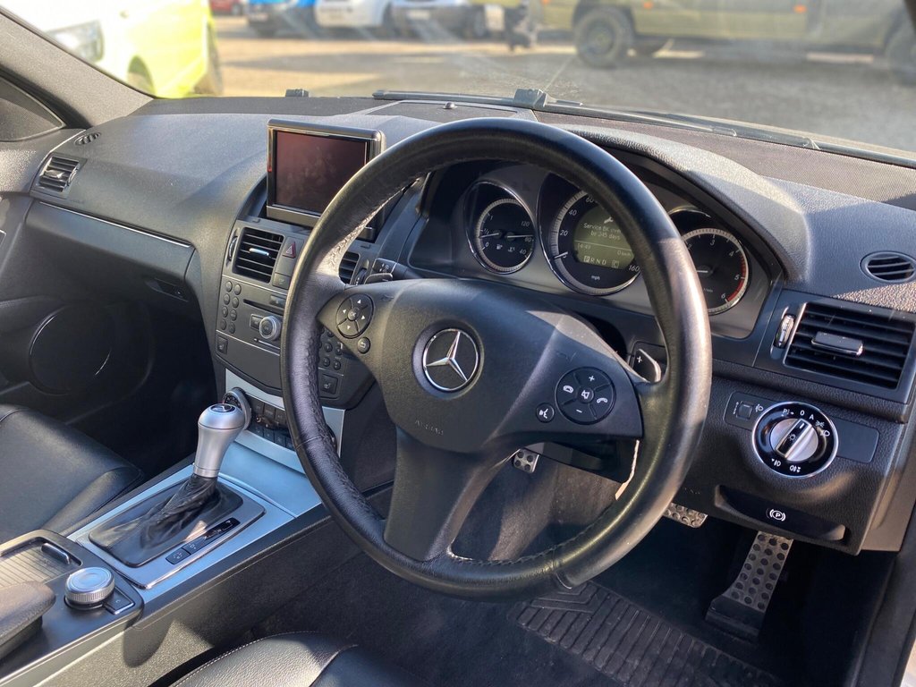 Used Mercedes-Benz C Class 2009 for sale - 77841335: Photo 7