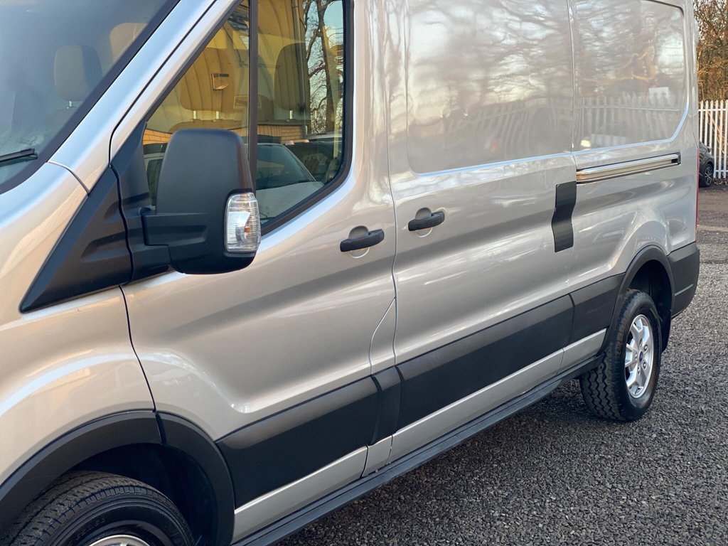 Used Ford Transit 2020 for sale - 76999189: Photo 32