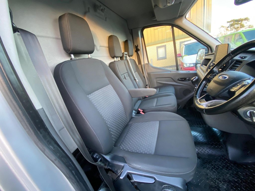Used Ford Transit 2020 for sale - 76999189: Photo 40