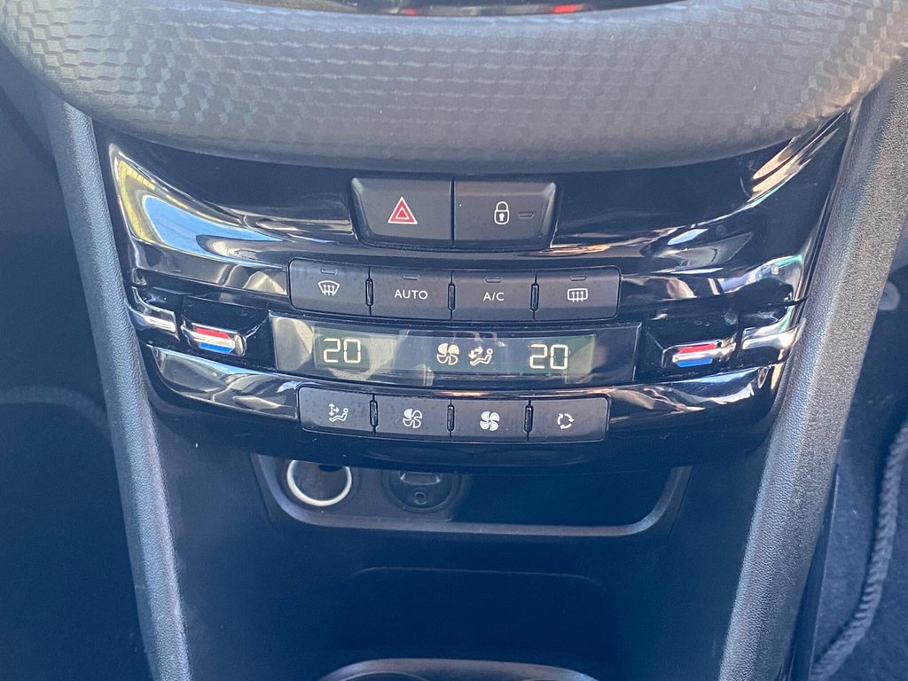 Used Peugeot 2008 2016 for sale - 78096779: Photo 34