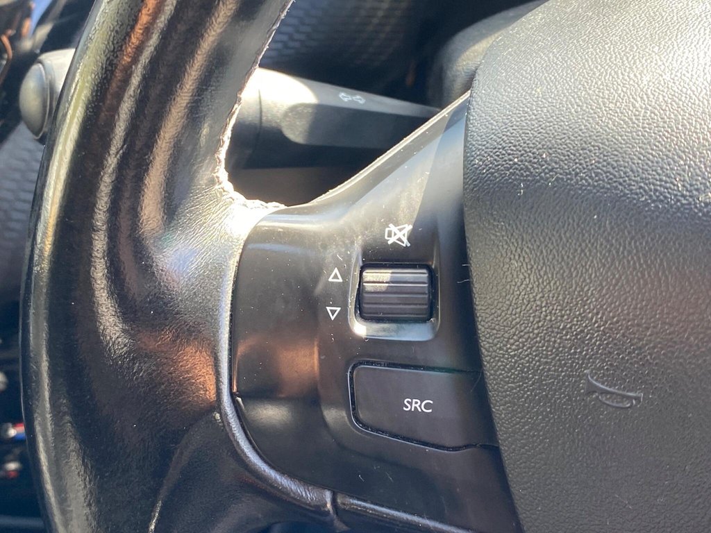 Used Peugeot 2008 2016 for sale - 78096779: Photo 37