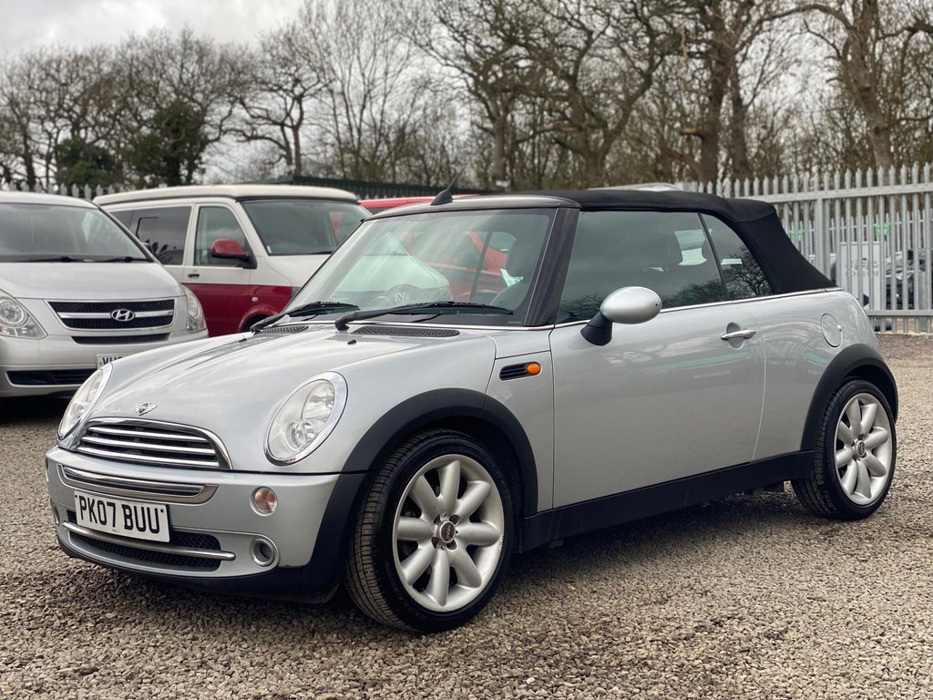 Used MINI Convertible 2007 for sale - 77685302: Photo 17