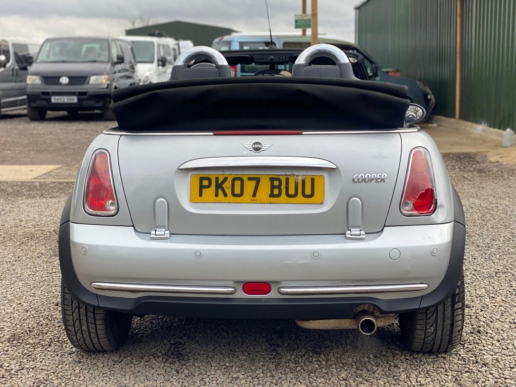 Used MINI Convertible 2007 for sale - 77685302: Photo 26