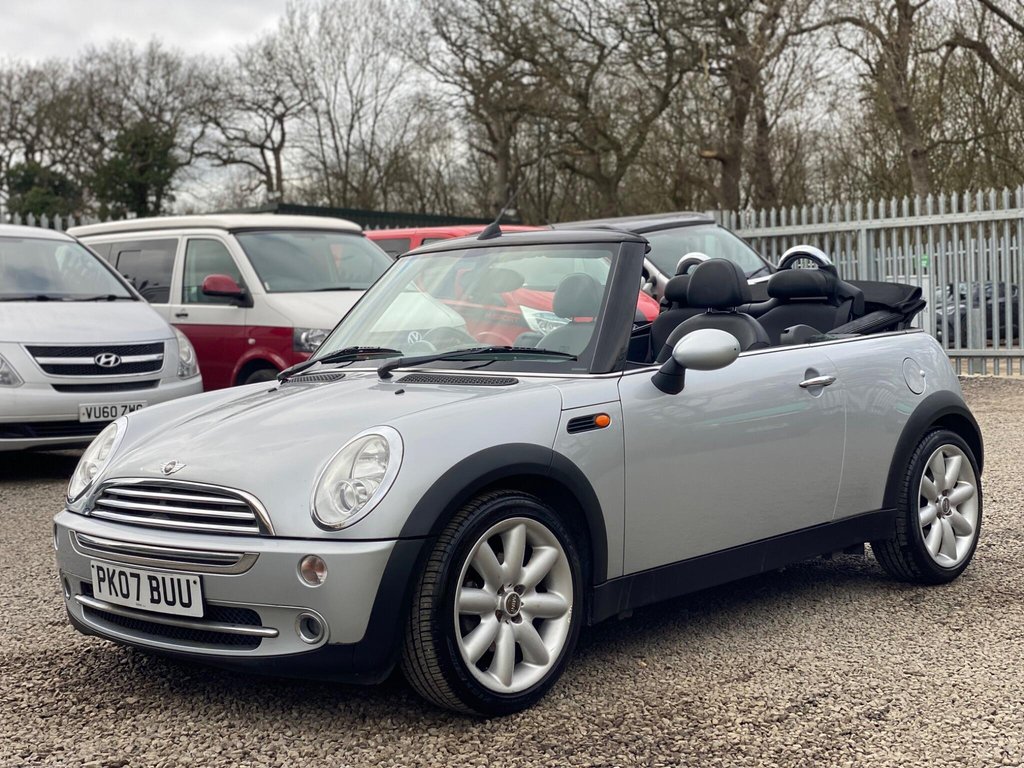 Used MINI Convertible 2007 for sale - 77685302: Photo 3