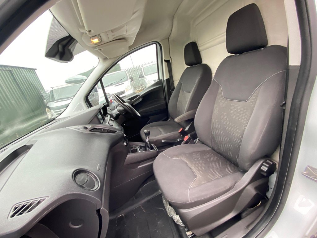 Used Ford Transit Courier 2021 for sale - 77632031: Photo 18
