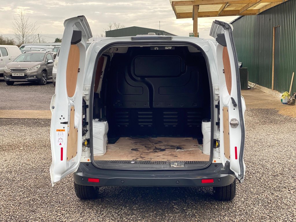 Used Ford Transit Courier 2021 for sale - 77632031: Photo 45